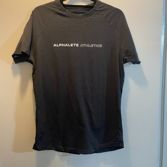Gymshark graphic tee - Picture 1 of 2